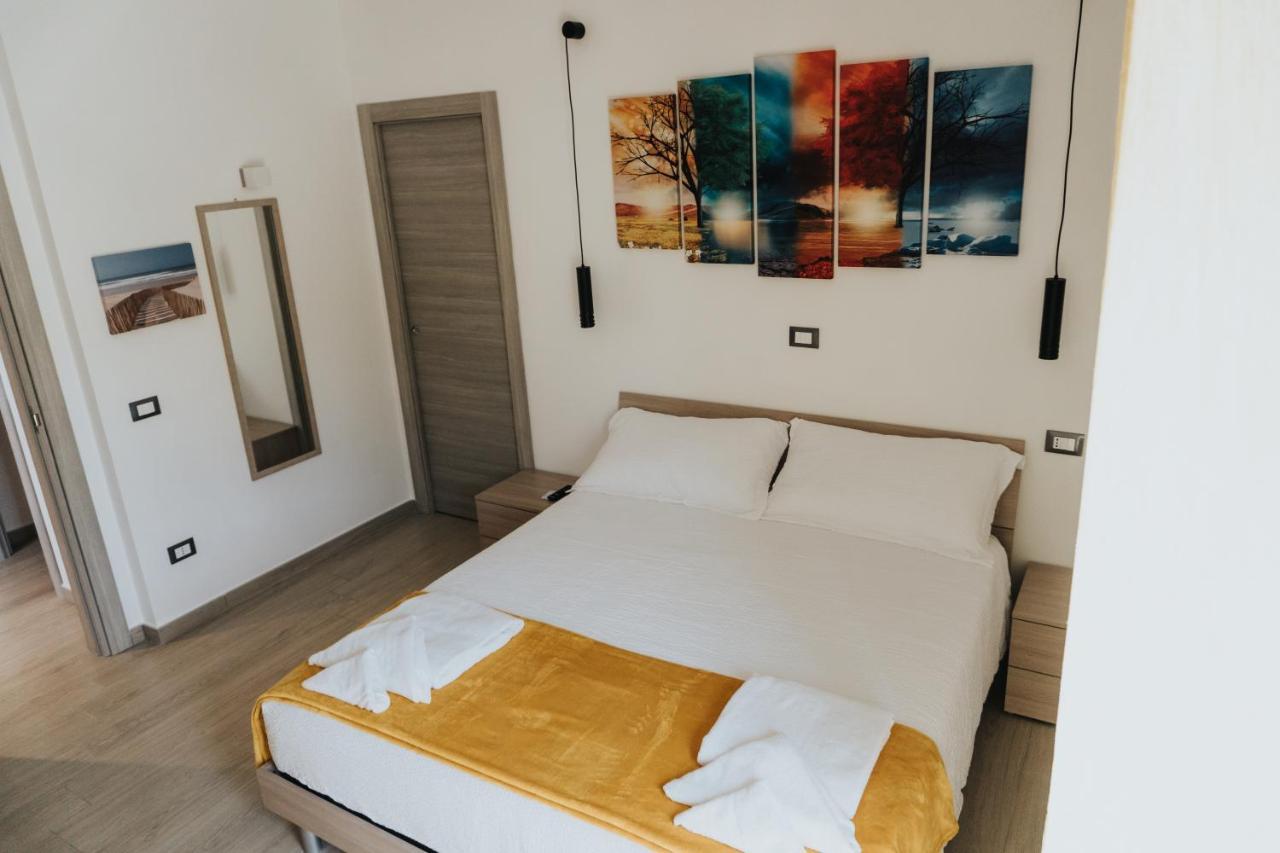 Harmony Guest House Leporano Bagian luar foto